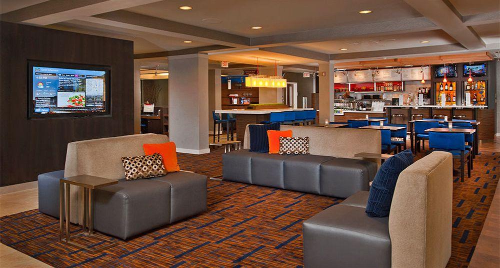 Courtyard By Marriott Asheville Airport Fletcher Exterior photo