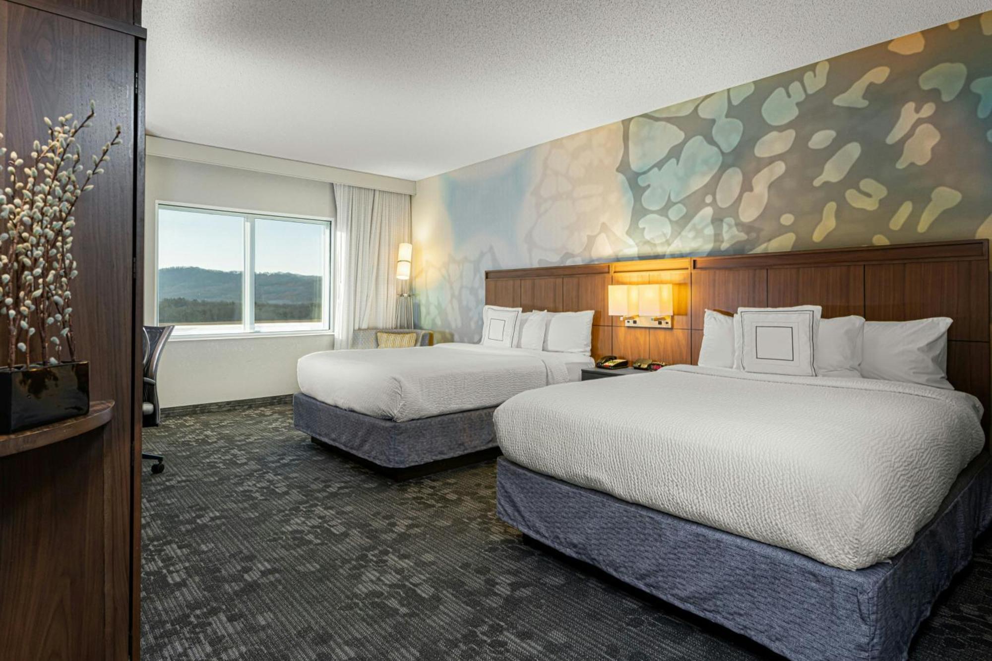 Courtyard By Marriott Asheville Airport Fletcher Exterior photo