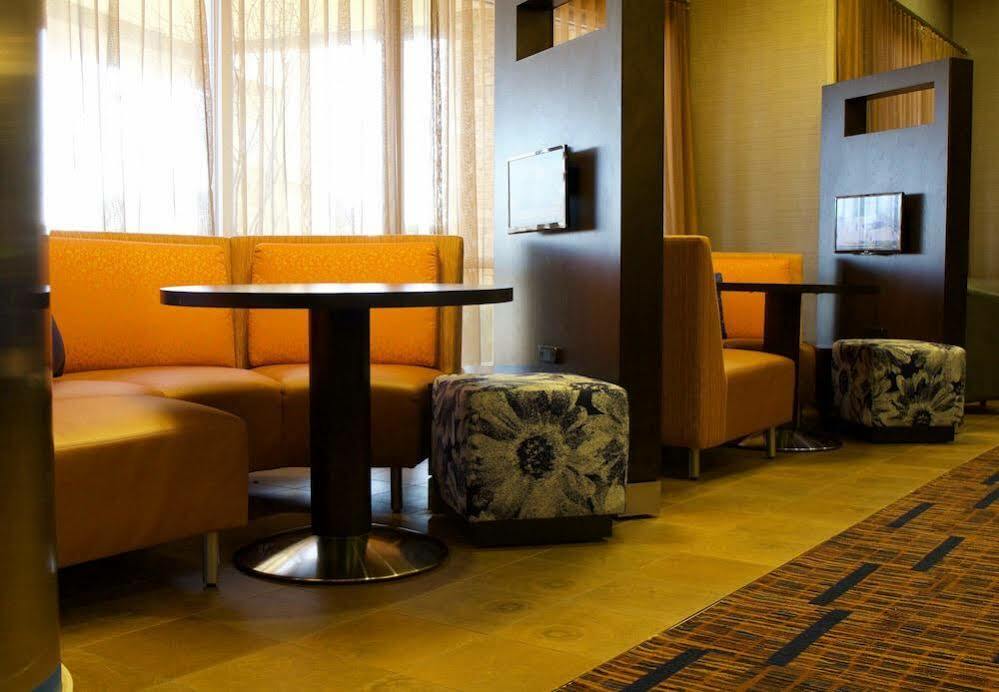 Courtyard By Marriott Asheville Airport Fletcher Exterior photo